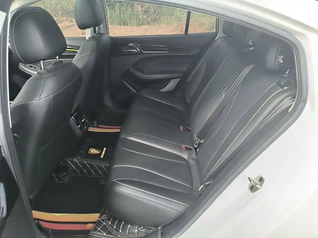 Roewe i5 — миниатюра 17