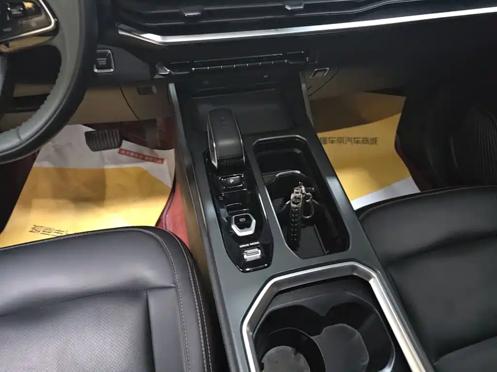 Geely Haoyue L — миниатюра 10