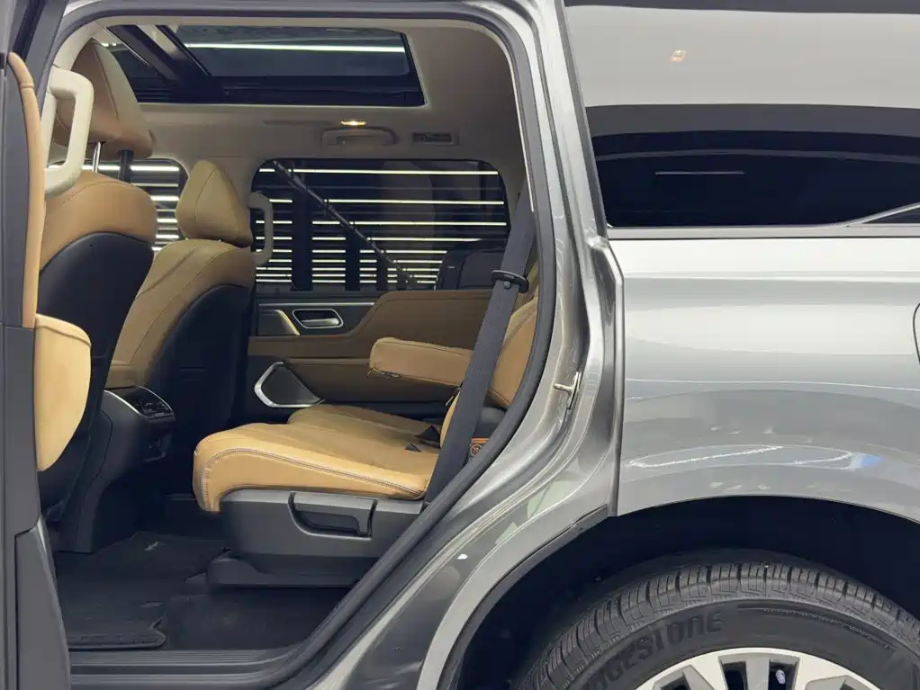 Infiniti QX80 — миниатюра 9