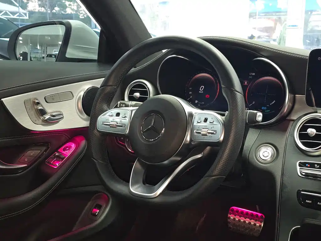 Mercedes-Benz C-Class (Import) — миниатюра 15