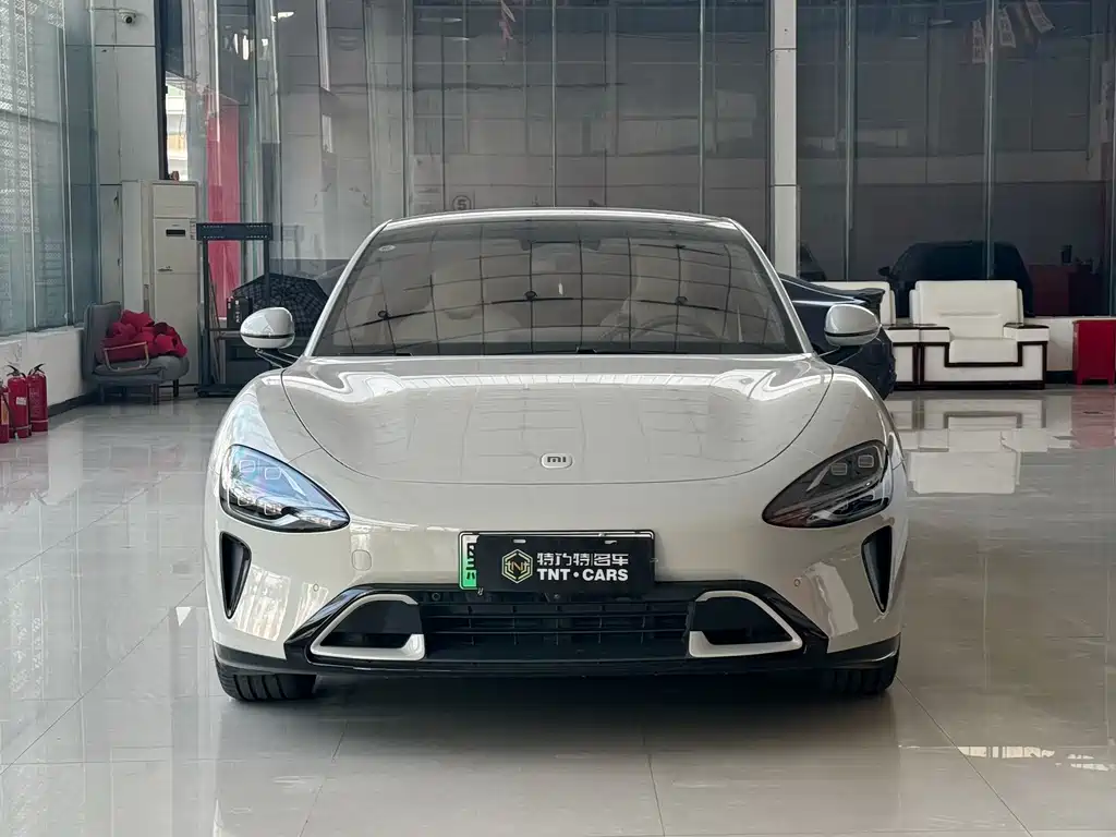 Xiaomi SU7 — миниатюра 2