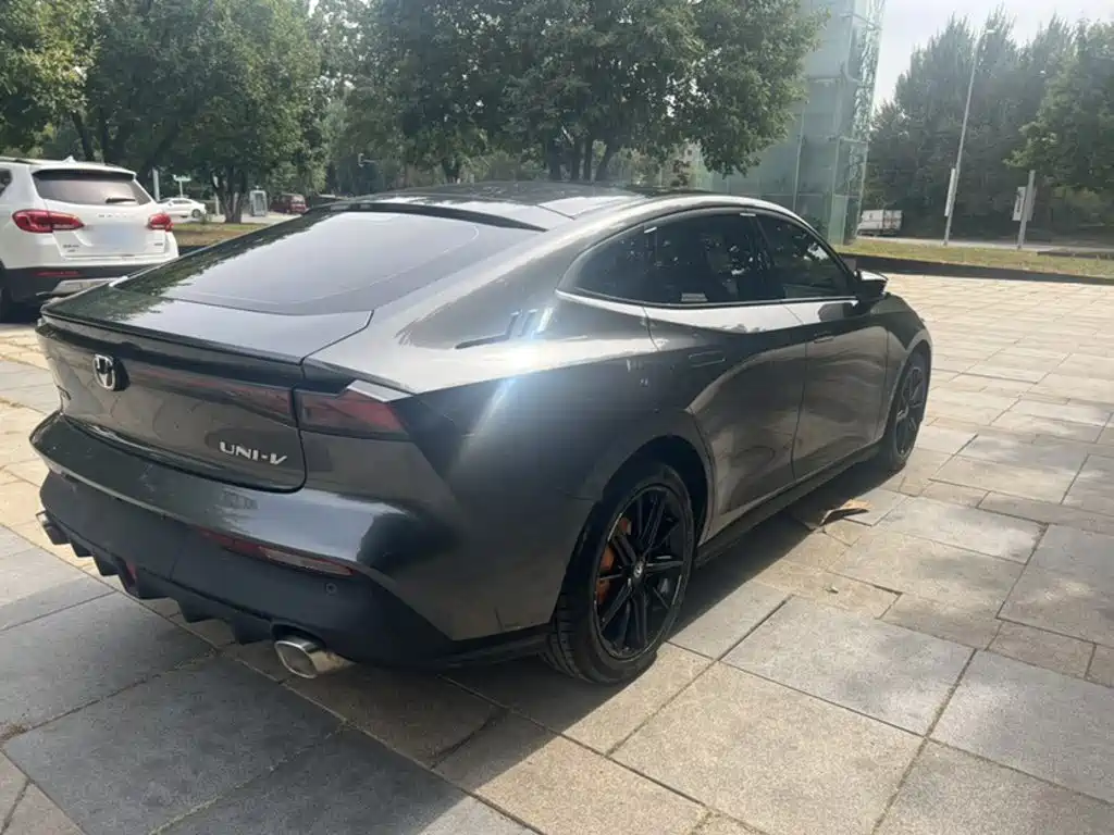 Changan UNI-V — миниатюра 9