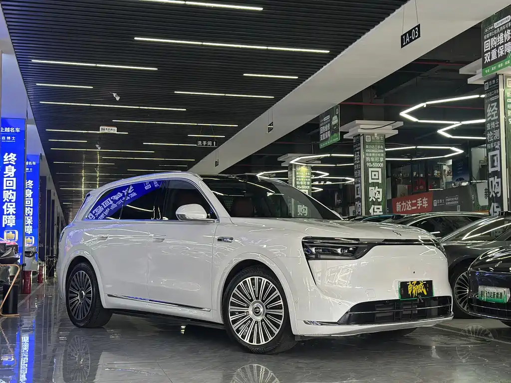 AITO AITO M8 — миниатюра 3