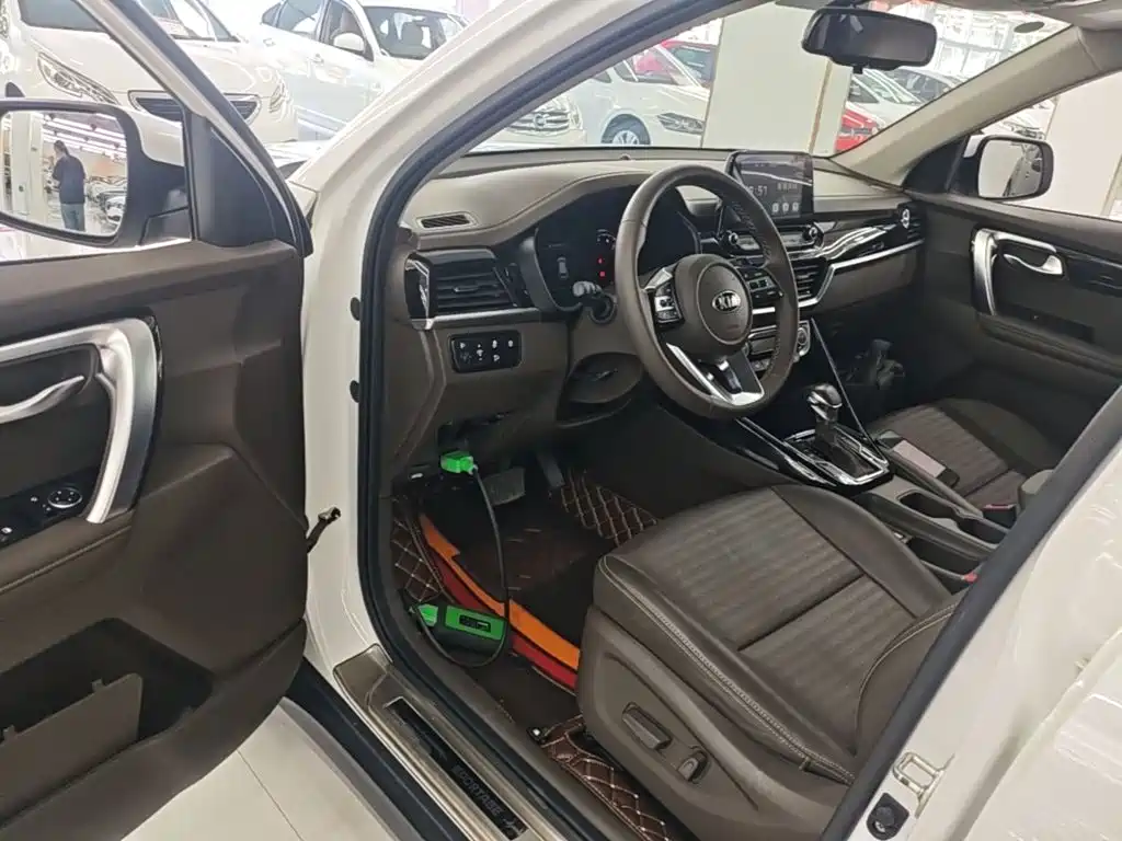 Kia Sportage — миниатюра 16