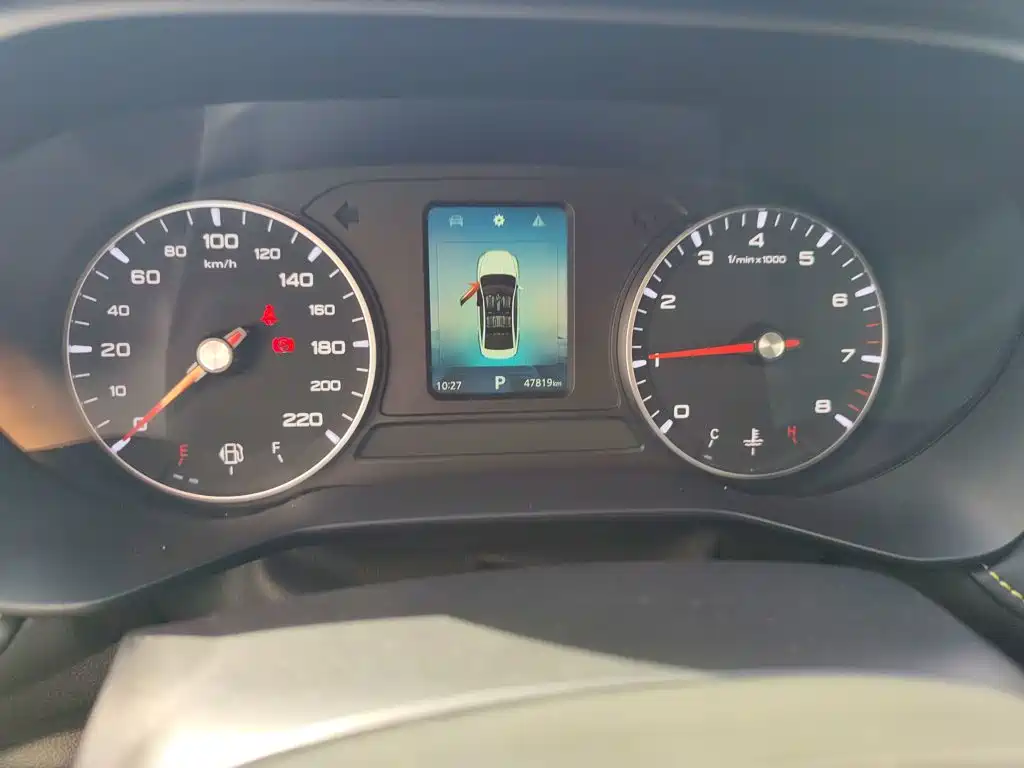 Roewe i5 — миниатюра 3