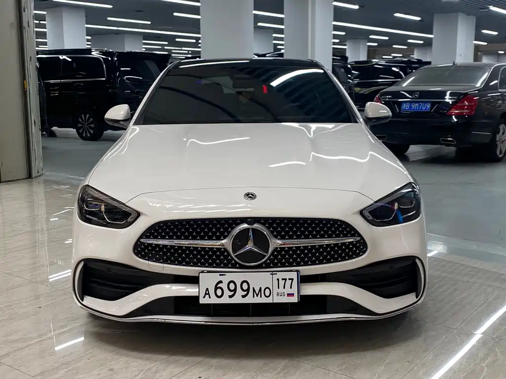 Mercedes-Benz C-Class — миниатюра 2