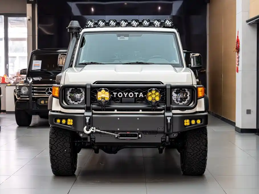 Toyota Land Cruiser — миниатюра 2