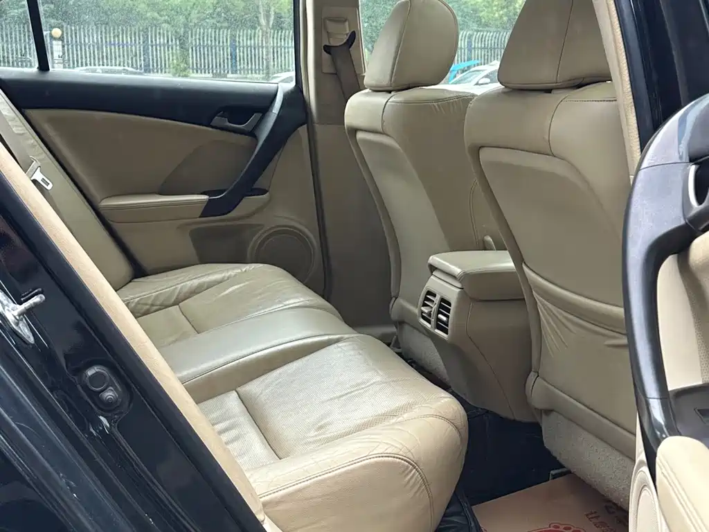 Honda Spirior — миниатюра 6