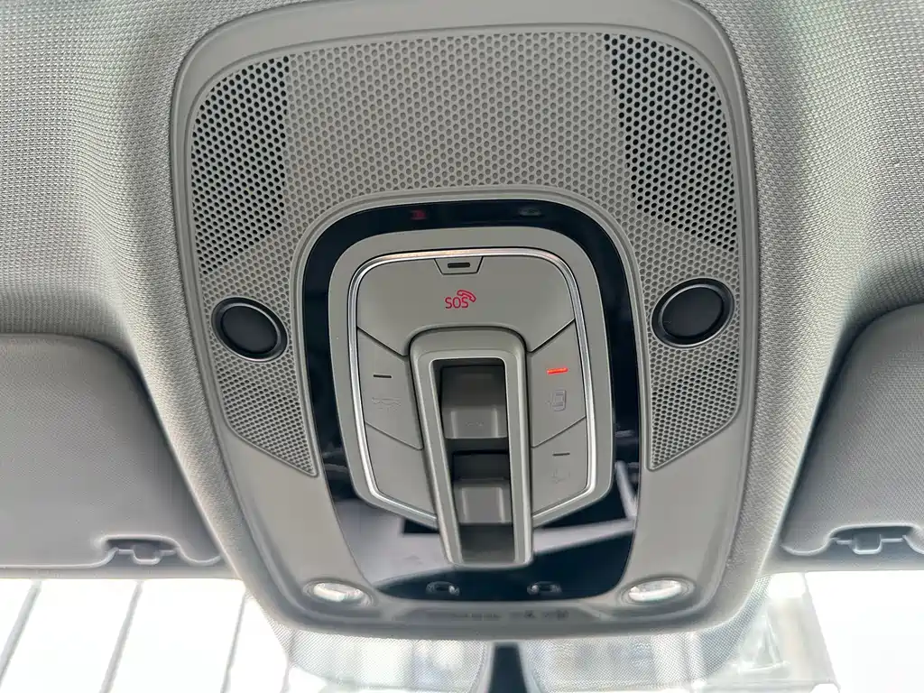 Audi A4L — миниатюра 28