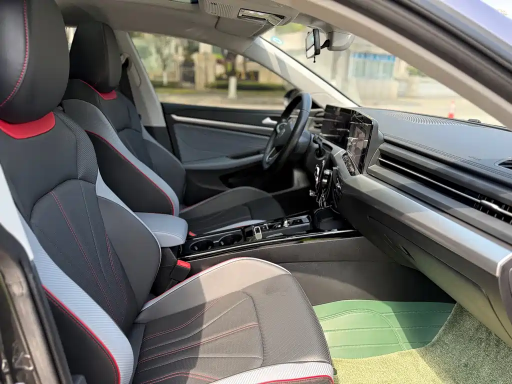 Volkswagen Lamando — миниатюра 11