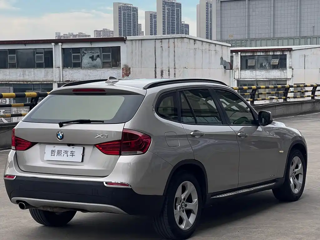 BMW X1 (Import) sDrive18i Luxury Type, фото 9