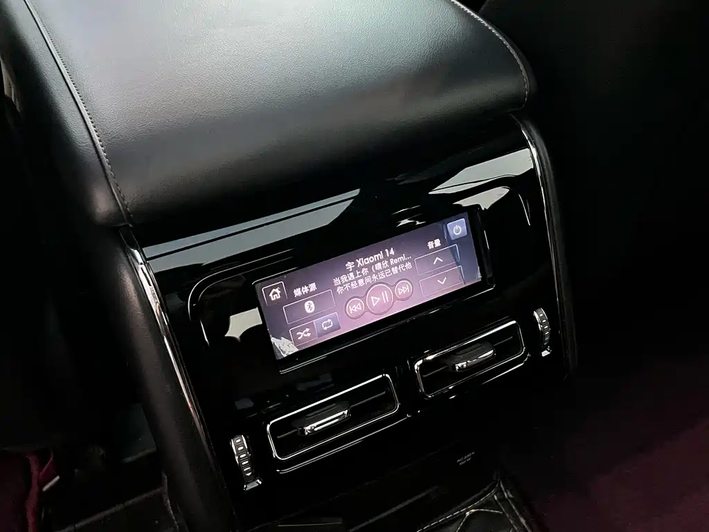 Lincoln Aviator — миниатюра 10