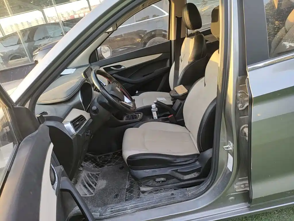 Baojun 360 — миниатюра 15