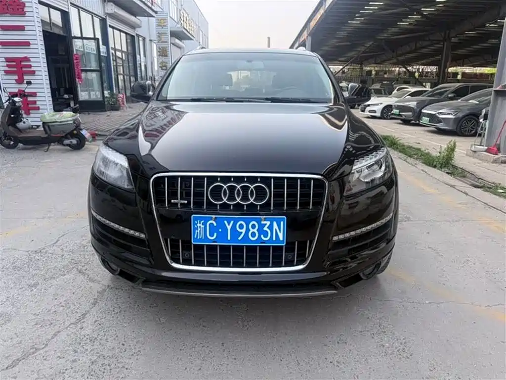 Audi Q7 2010 3.0 TDI quattro Lead
