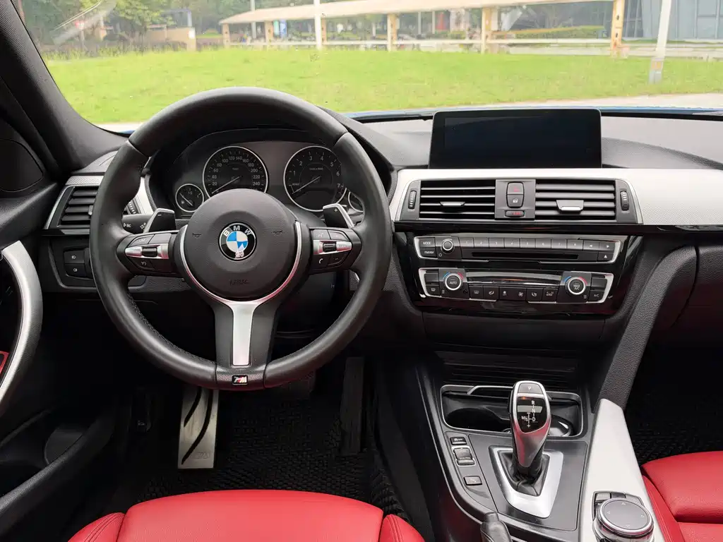 BMW 3 Series — миниатюра 12