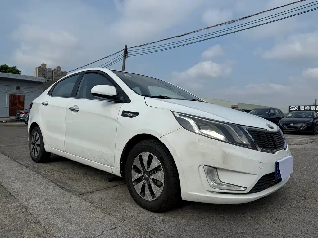 Kia K2 — миниатюра 3
