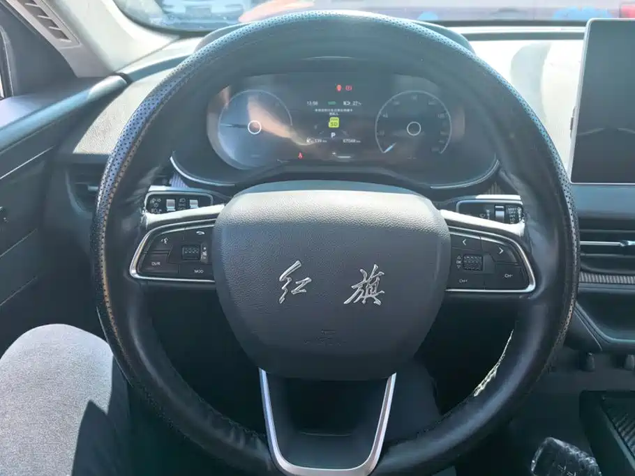 Hongqi Hongqi E-QM5 — миниатюра 15