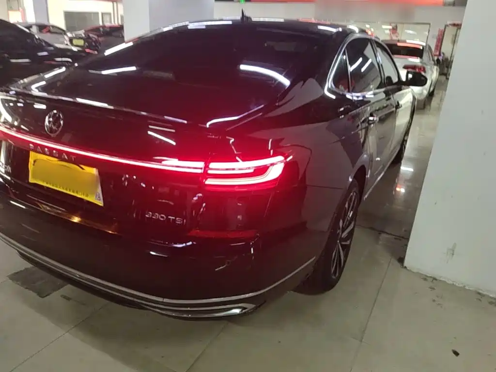 Volkswagen Passat — миниатюра 8