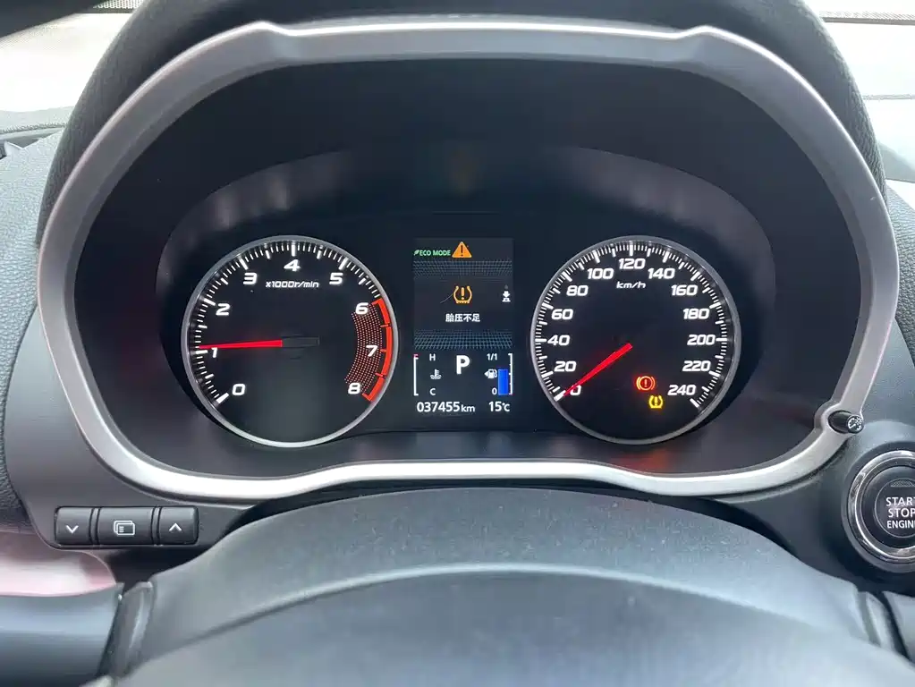 Mitsubishi Eclipse Cross — миниатюра 10