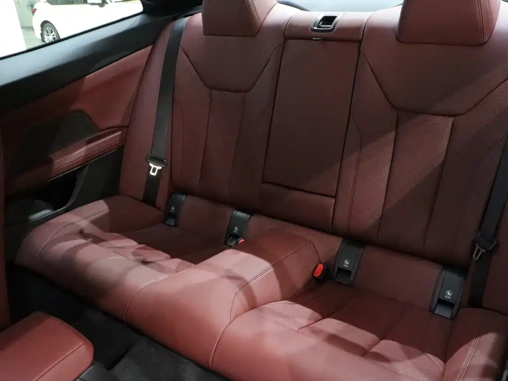 BMW 4 Series — миниатюра 13