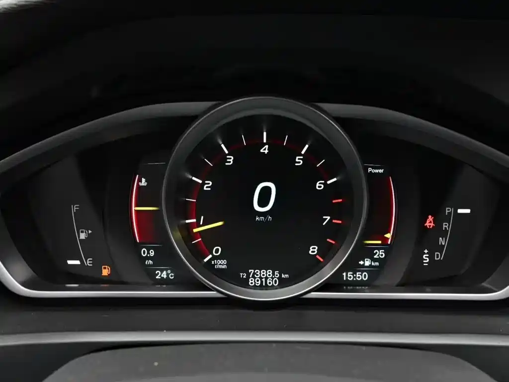 Volvo V40 — миниатюра 6