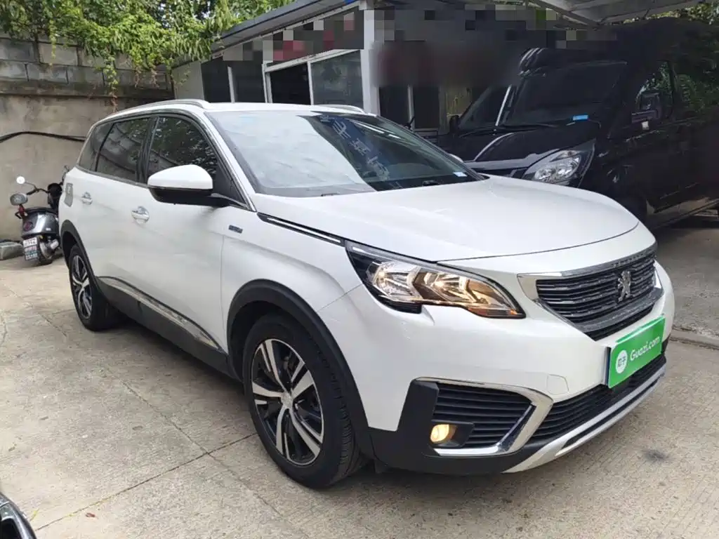 Peugeot 5008 — миниатюра 4