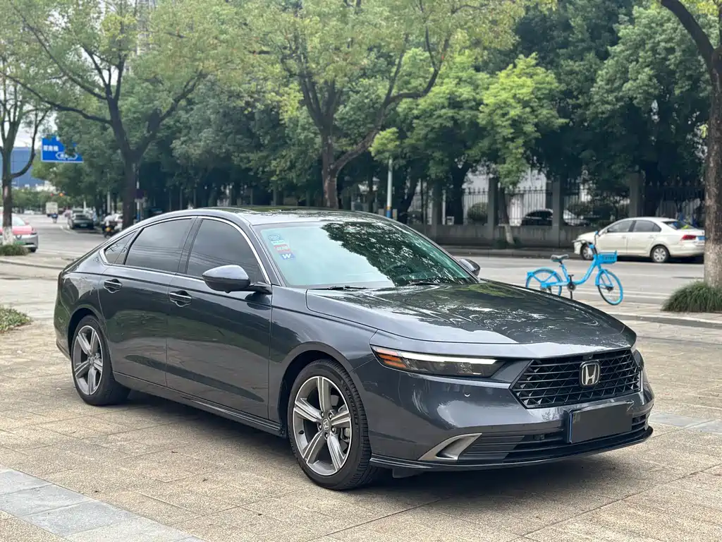 Honda Accord — миниатюра 3
