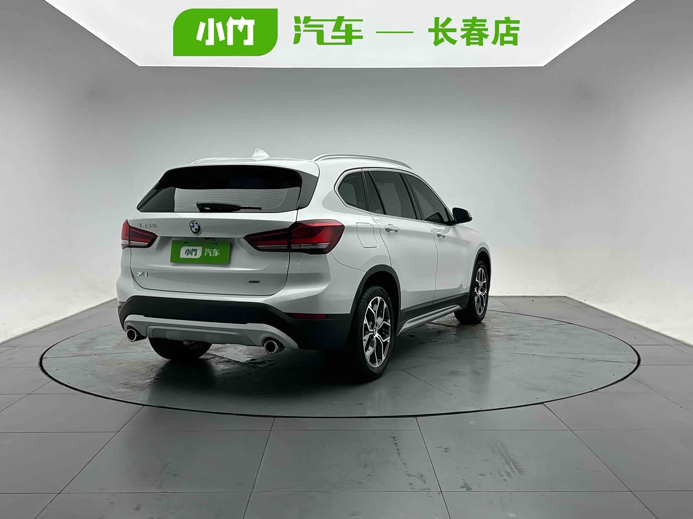 BMW X1 1.5 л 2022 г. Белый, пробег 25000 км
