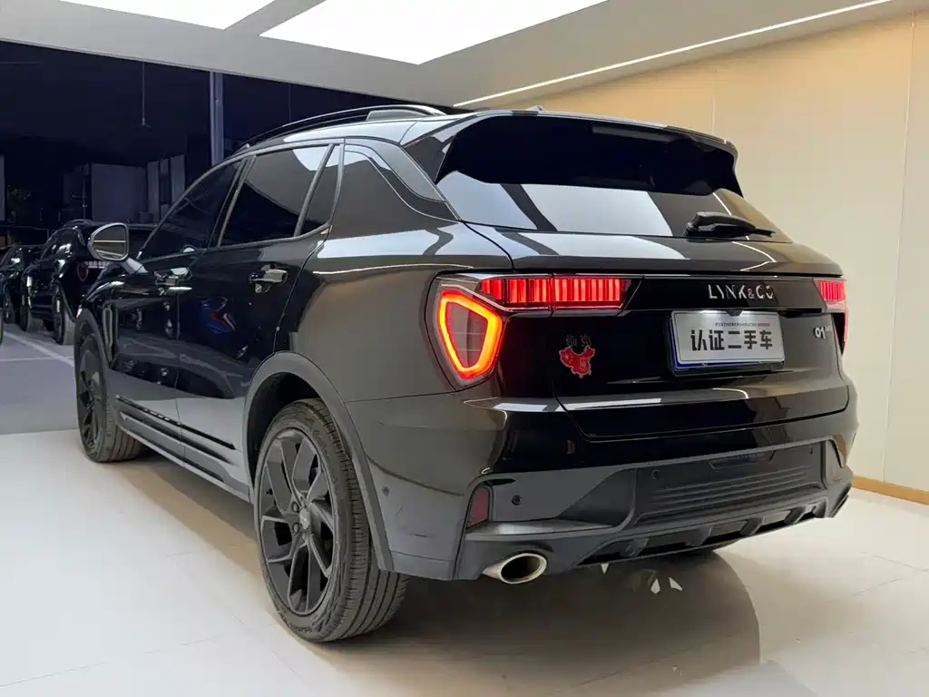 Lynk & Co 01 — миниатюра 22