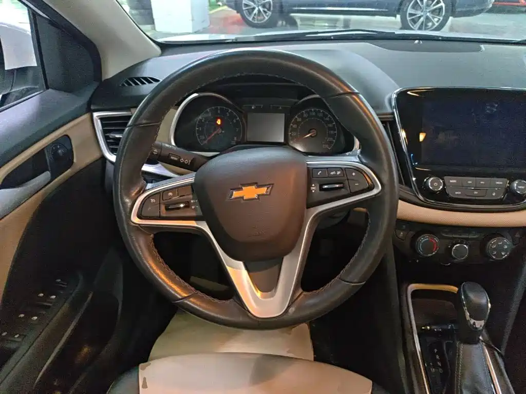 Chevrolet Cruze 2022 — фото 10
