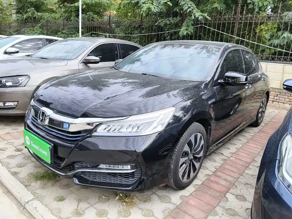 Honda Accord — миниатюра 2