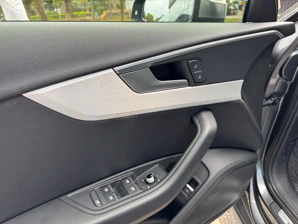 Audi A4L — миниатюра 14