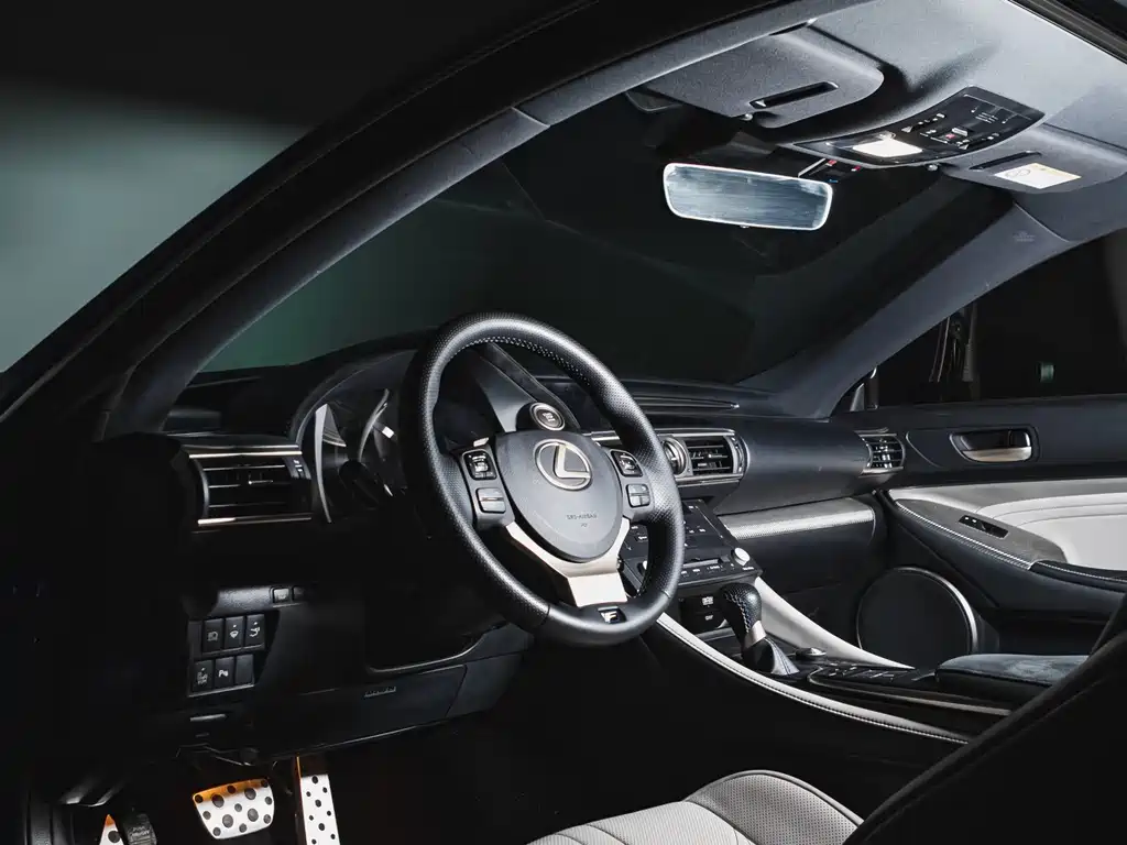 Lexus RC F — миниатюра 10