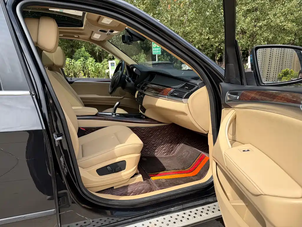 BMW X5 (Import) — миниатюра 7