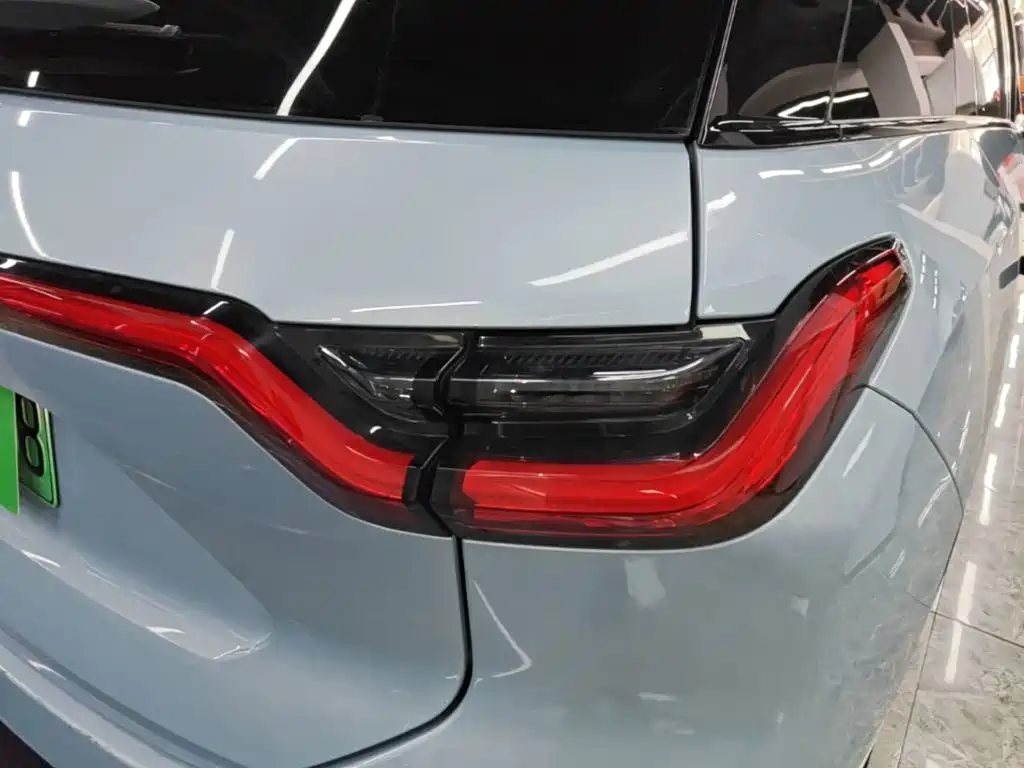 NIO ES6 — миниатюра 8