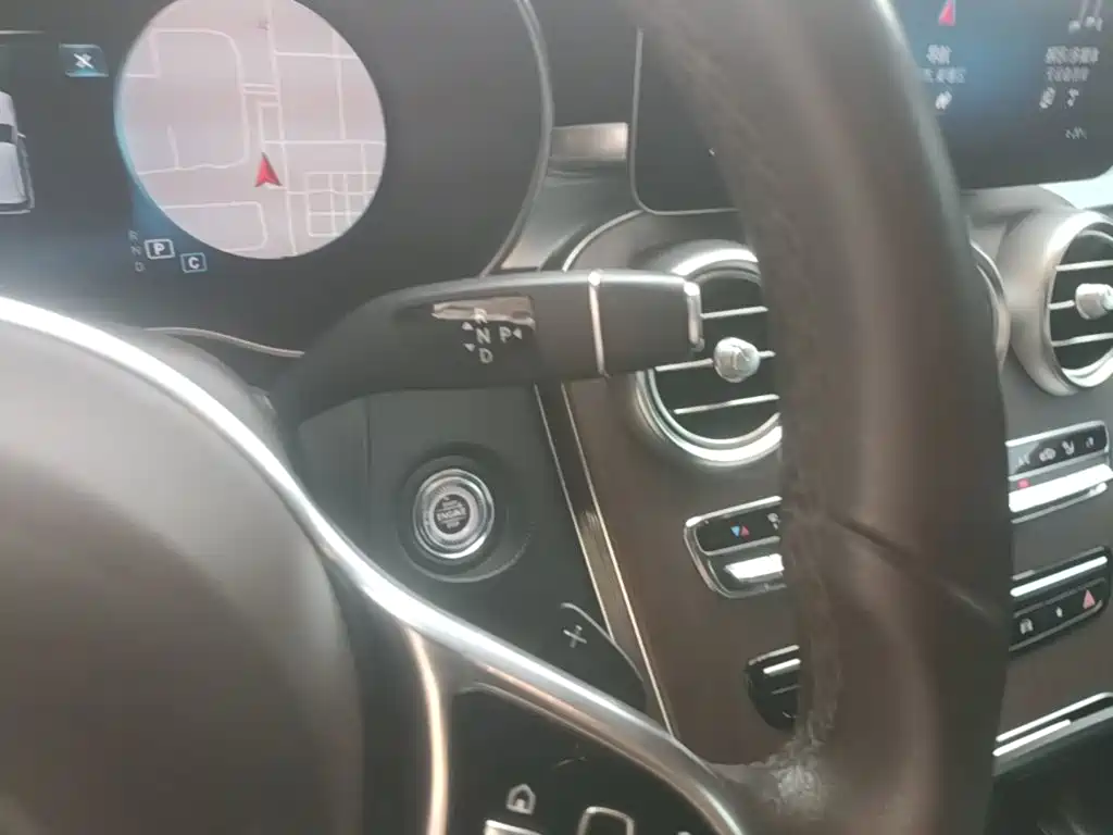 Mercedes-Benz GLC — миниатюра 14