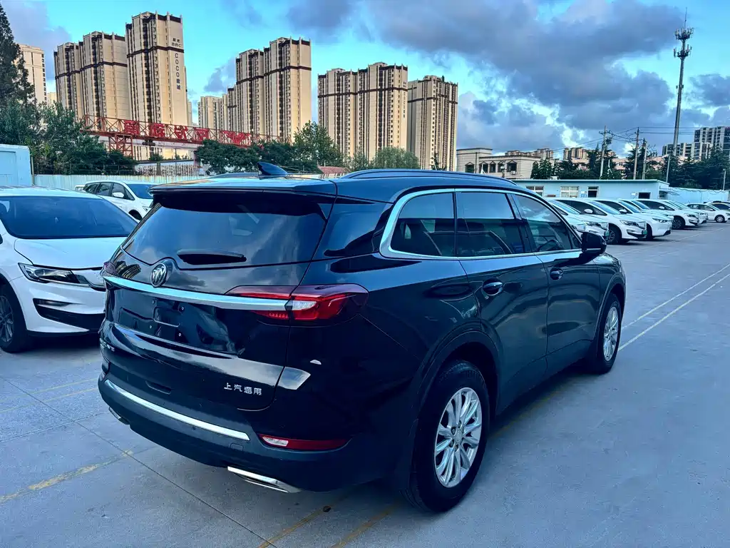 Buick Enclave — миниатюра 4