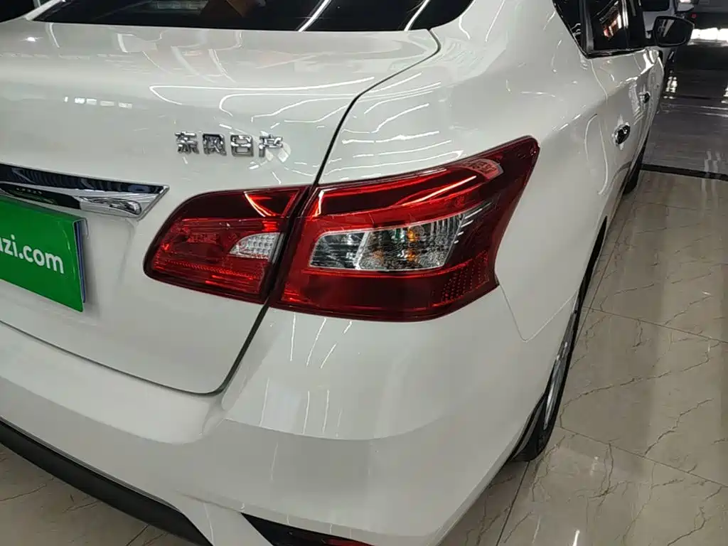 Nissan Sylphy — миниатюра 8