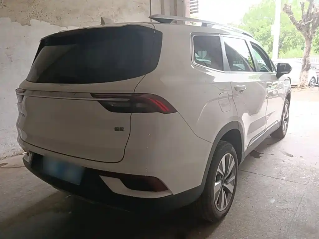 Geely Haoyue — миниатюра 7