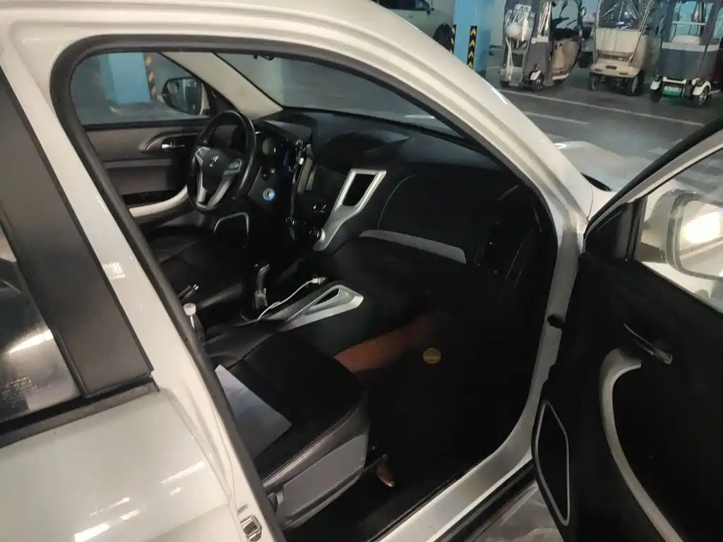 Changan CS35 — миниатюра 18