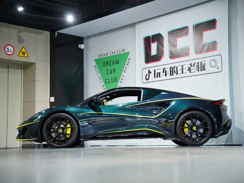Lotus Emira — миниатюра 46