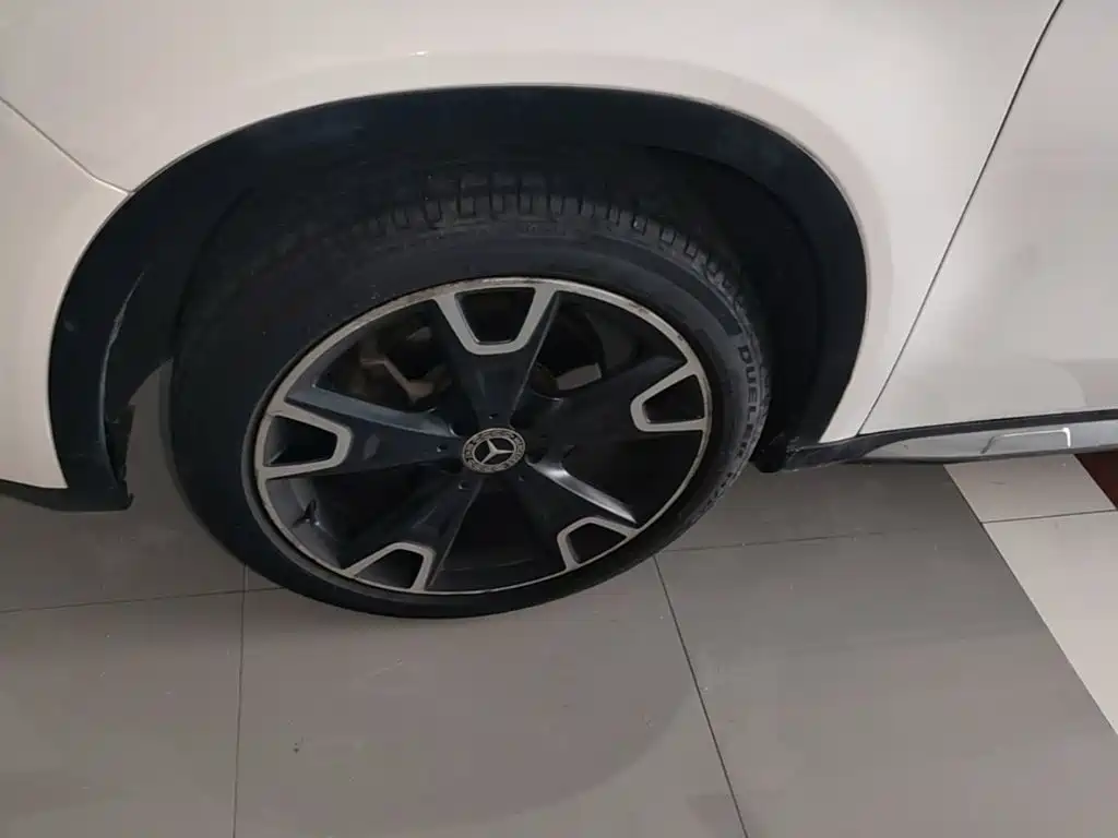Mercedes-Benz GLA — миниатюра 23