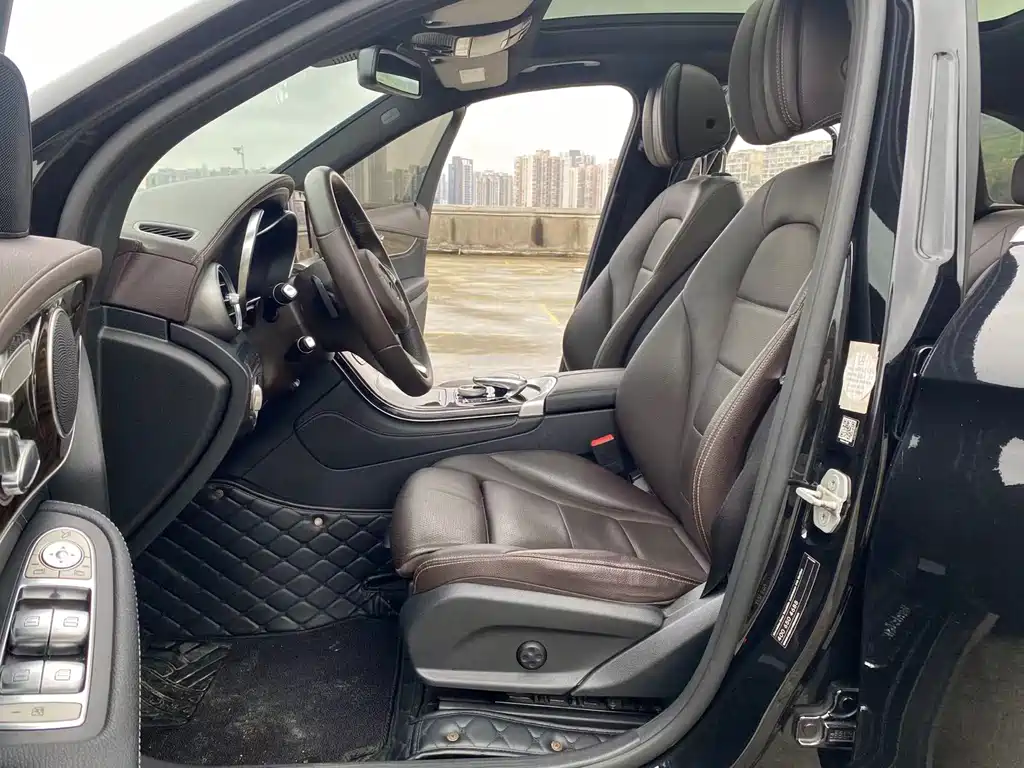 Mercedes-Benz GLC 2016 GLC 260 4MATIC