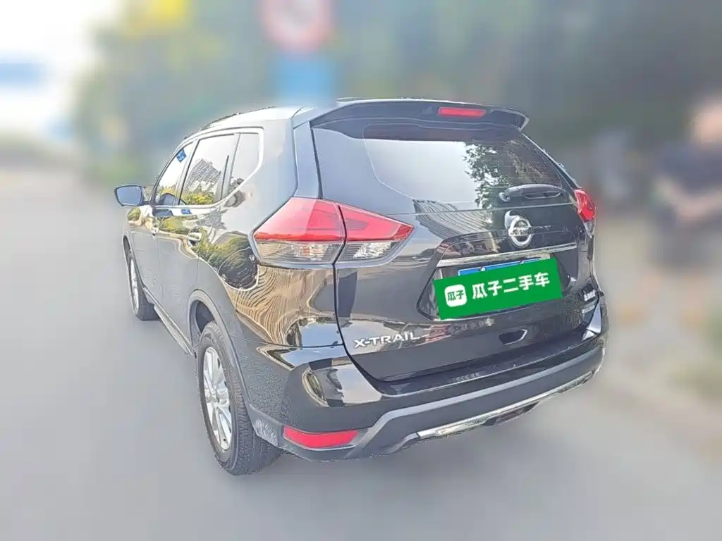 Nissan X-Trail — миниатюра 4