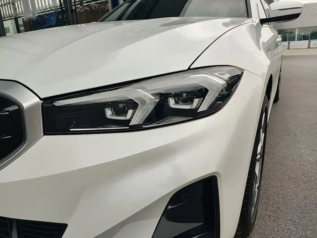 BMW i3 — миниатюра 24