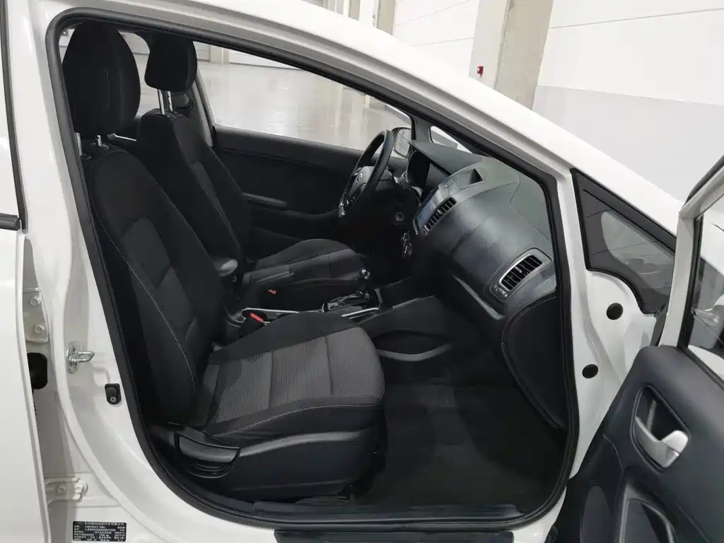 Kia K3 — миниатюра 23