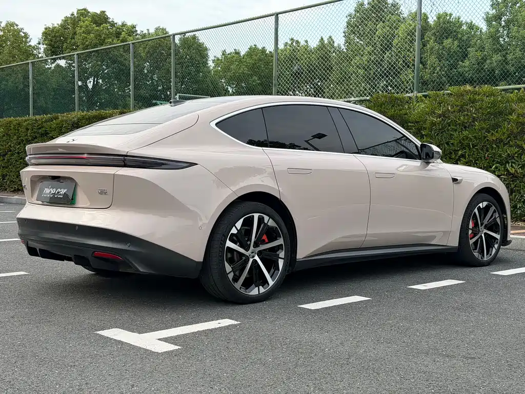 NIO ET5 — миниатюра 6