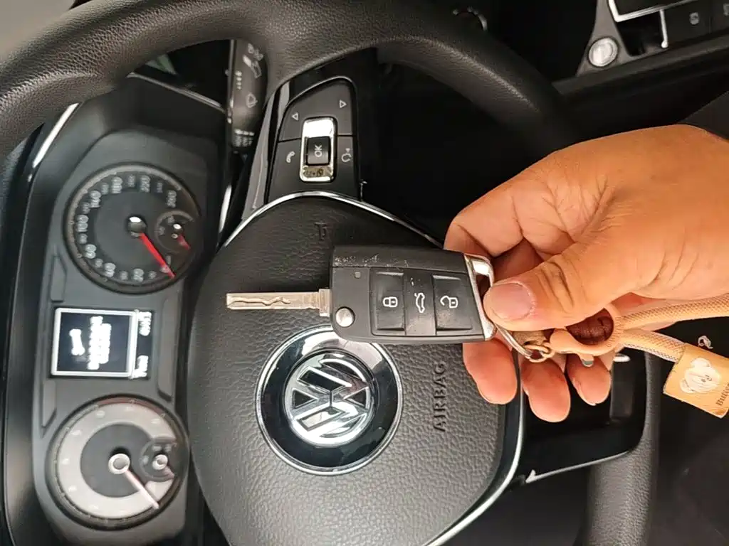 Volkswagen Lavida — миниатюра 9