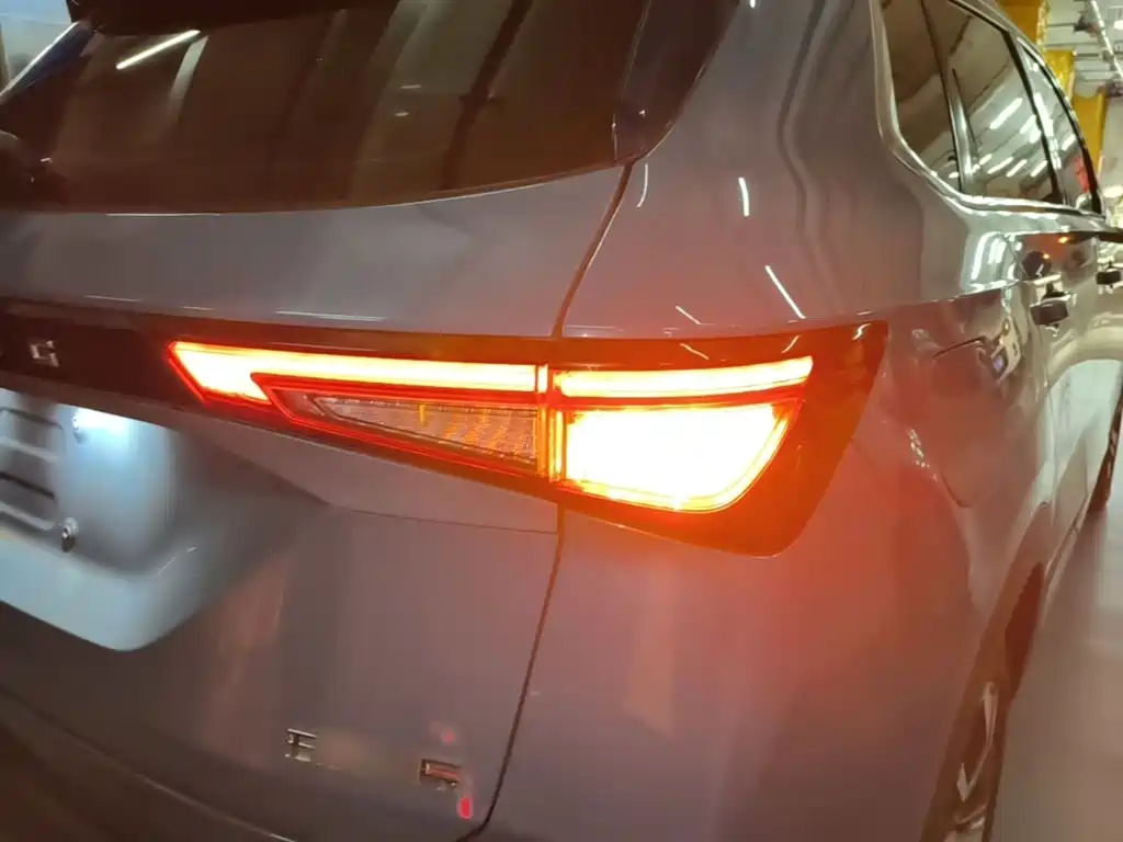 Wuling Xingchen — миниатюра 8