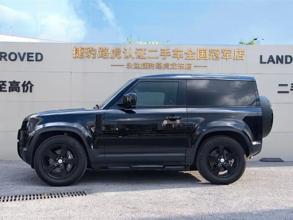 Land Rover Defender — миниатюра 7